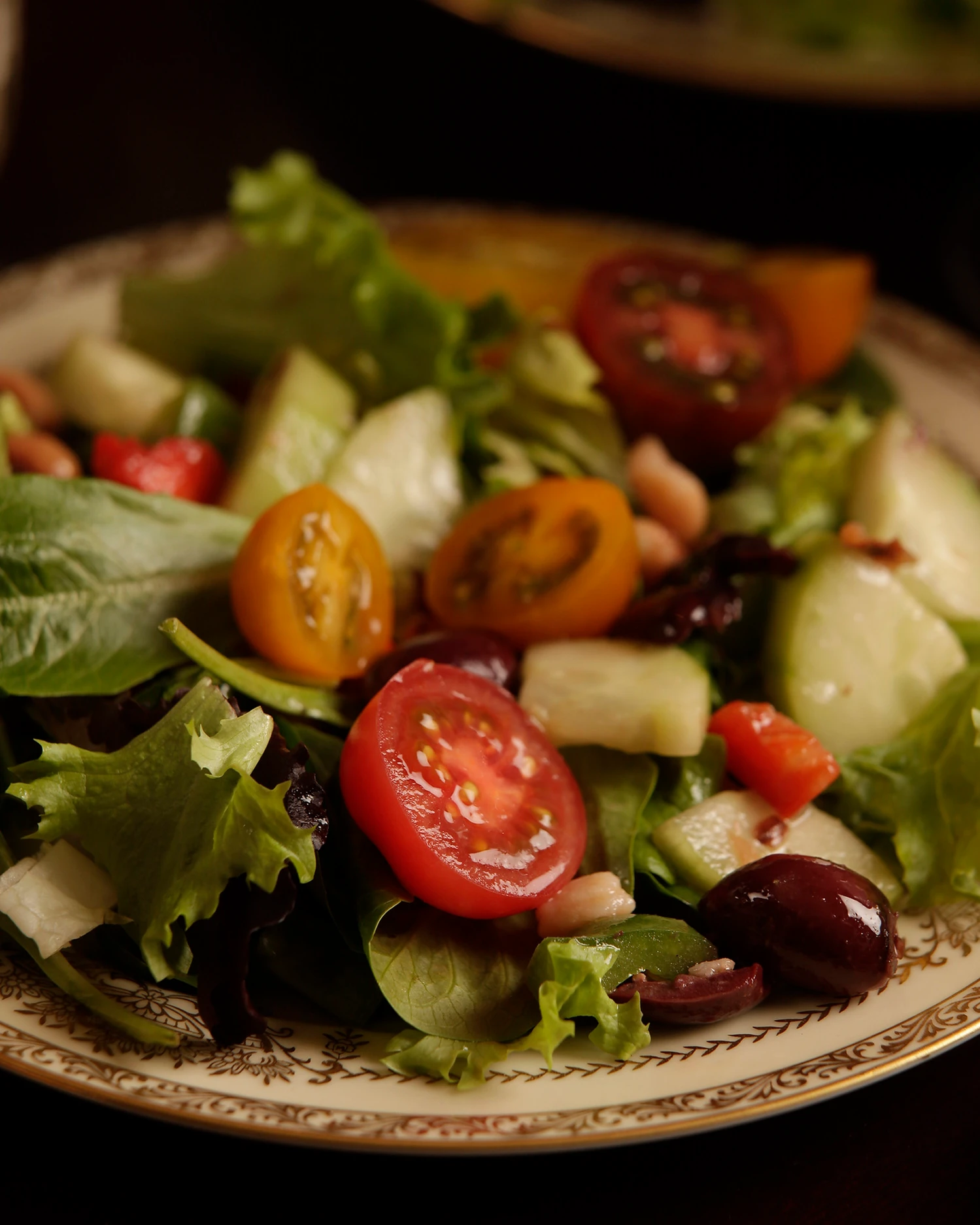 Fresh mixed salad with tomatoes and cucumbers.